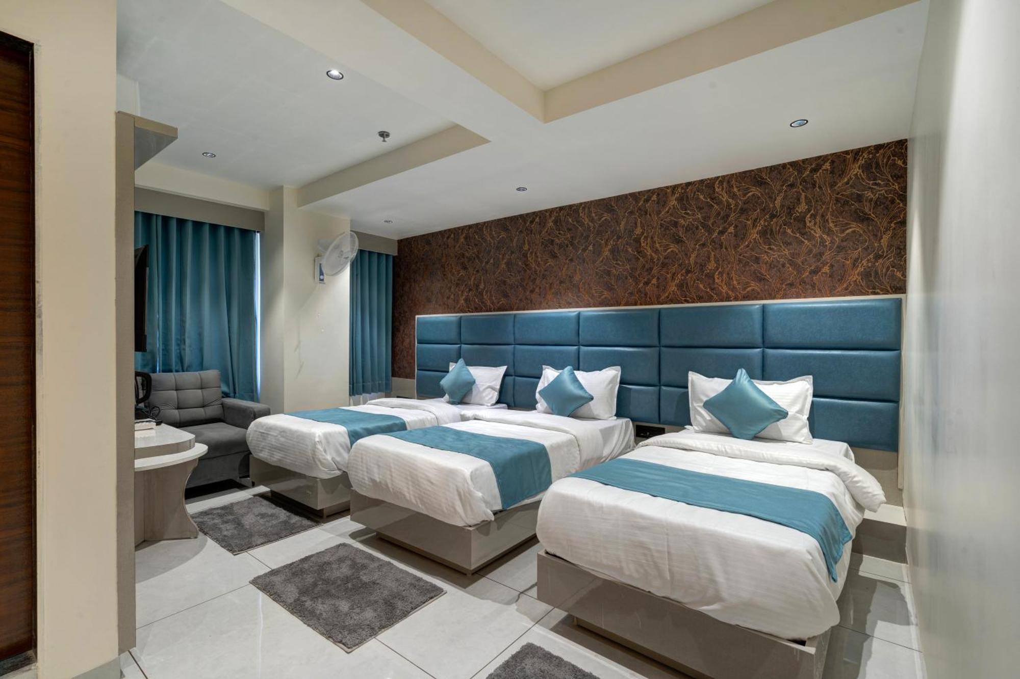 Hotel Shrimad Villa Gandhinagar Buitenkant foto