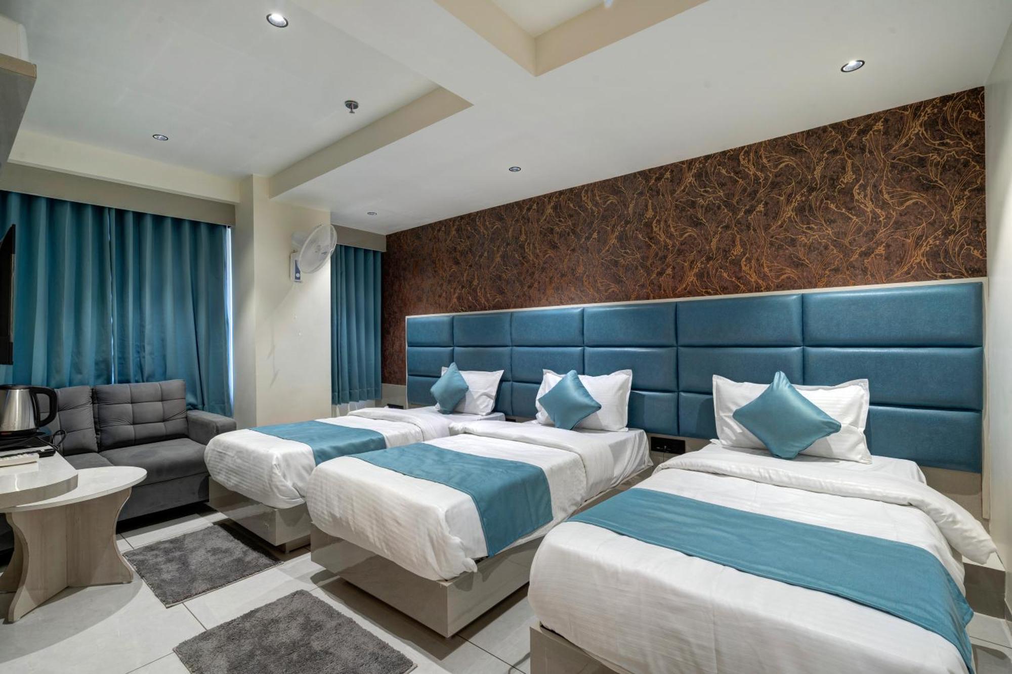 Hotel Shrimad Villa Gandhinagar Buitenkant foto