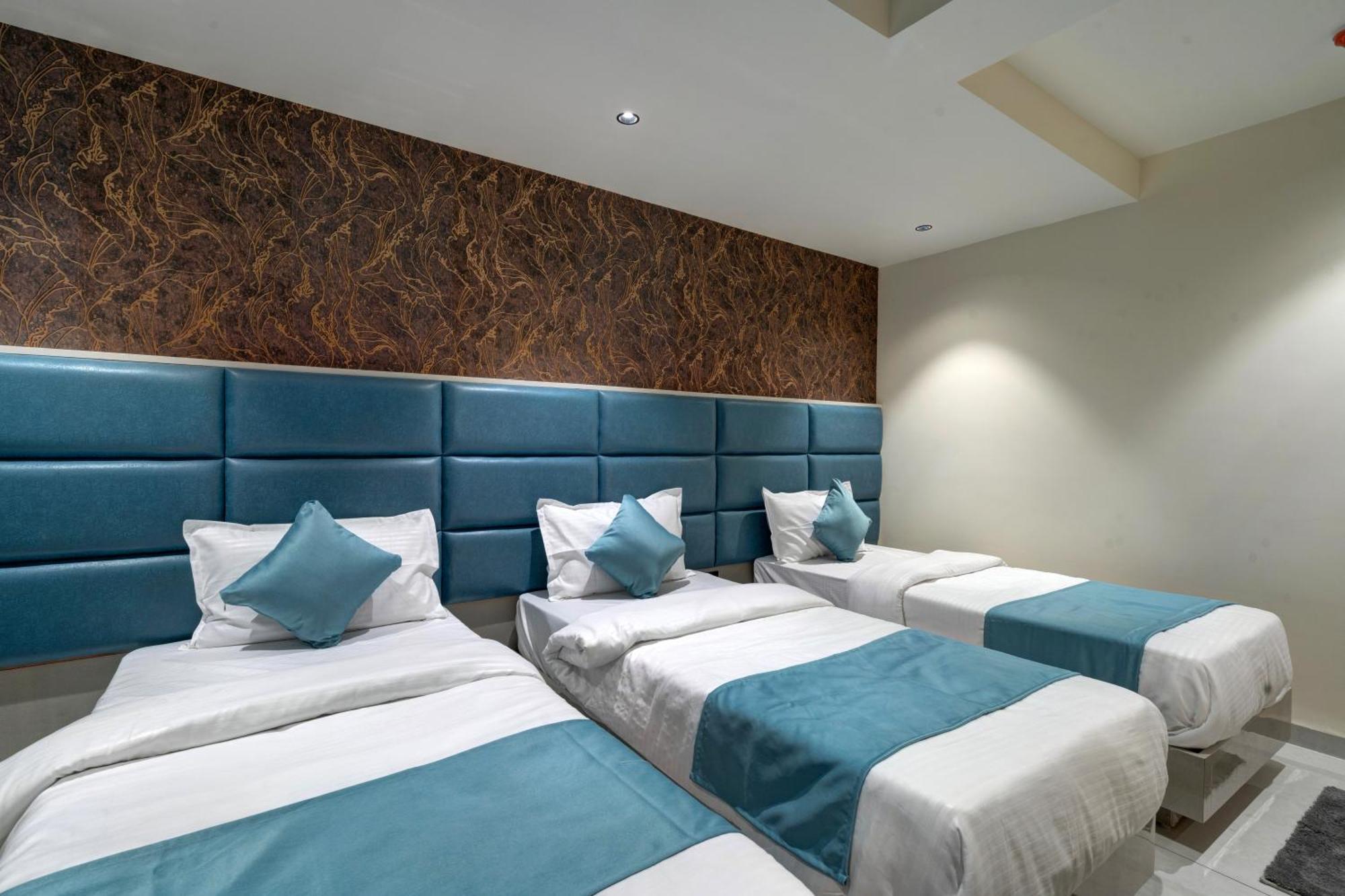 Hotel Shrimad Villa Gandhinagar Buitenkant foto